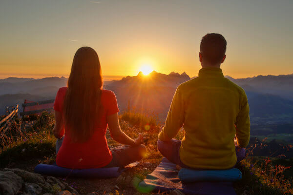 Online Live-Gruppenmeditation